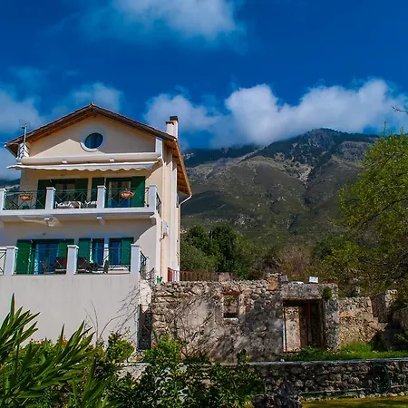 Youlelona Poros (Kefalonia)